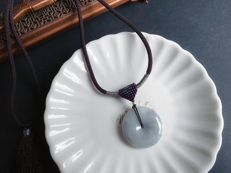 天然緬甸玉翡翠 烏雞帶綠底質細緻 平安扣 項鍊 禮物 水墨風 - 項鍊 - 玉石 黑色