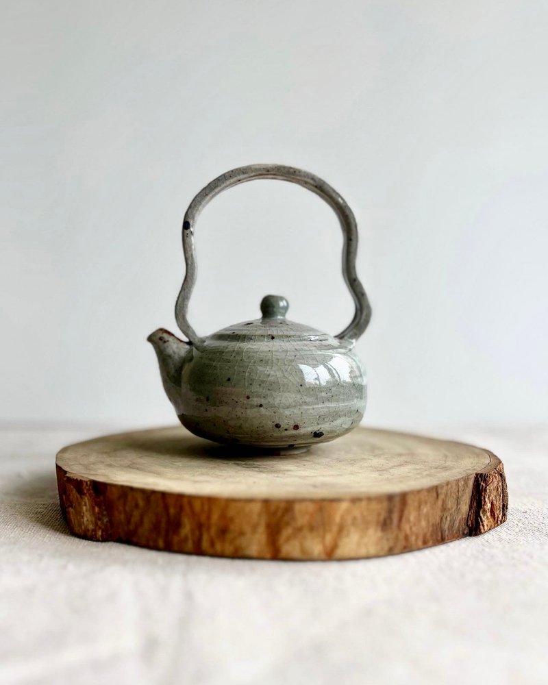 藍灰天 提樑壺 | 陶茶具 - 茶壺/茶杯/茶具 - 陶 灰色