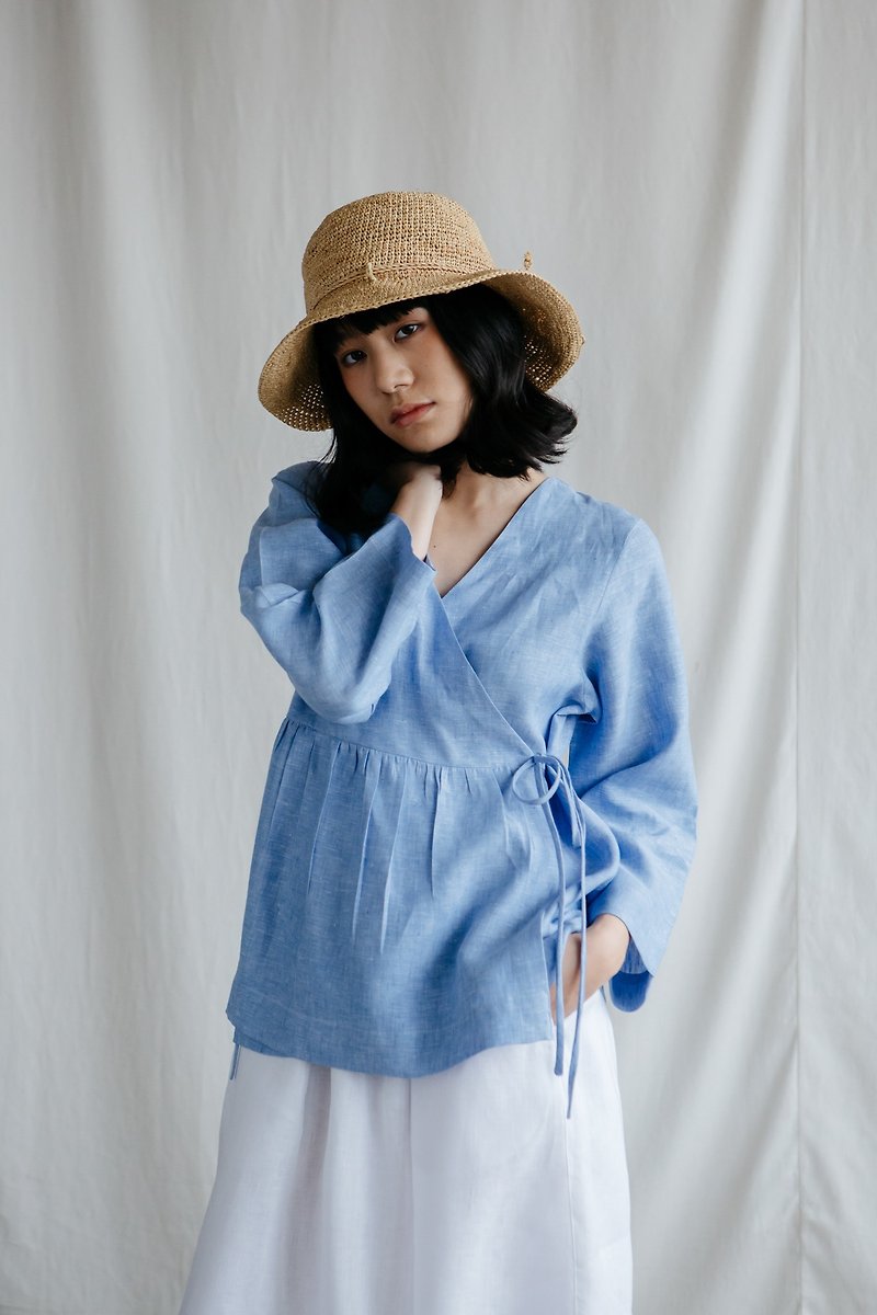 Linen wrap top with Long sleeves in Sky - 女裝 上衣 - 棉．麻 藍色