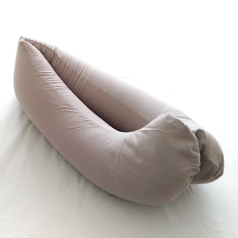 ::微瑕疵品(最後一張圖)::微粒型孕婦枕-棉麻灰  |  長枕.舒壓.助 - 彌月禮盒 - 棉．麻 卡其色