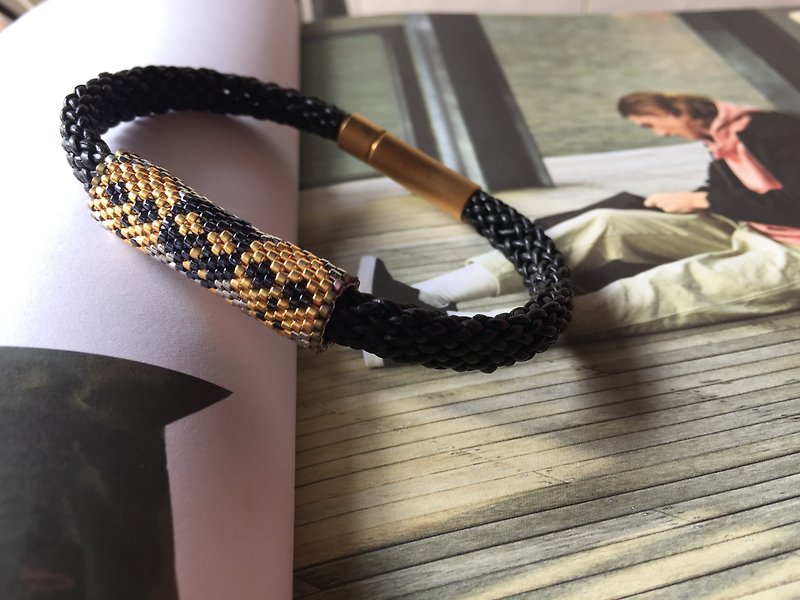 RAVA-Men's Leather Bracelet Bracelet with Skull Pattern - Bracelets - Other Materials Black