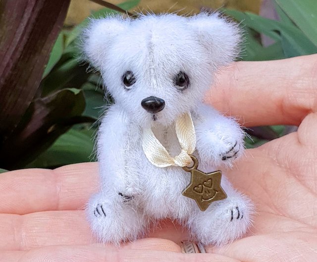 OOAK Tiny teddy bear Pinky by Yumi Camui - Shop Yumi Camui Stuffed