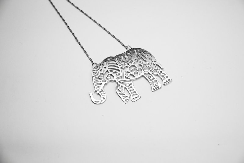 Elephant (new product in summer)_animal series_make a problem - Necklaces - Other Metals Silver