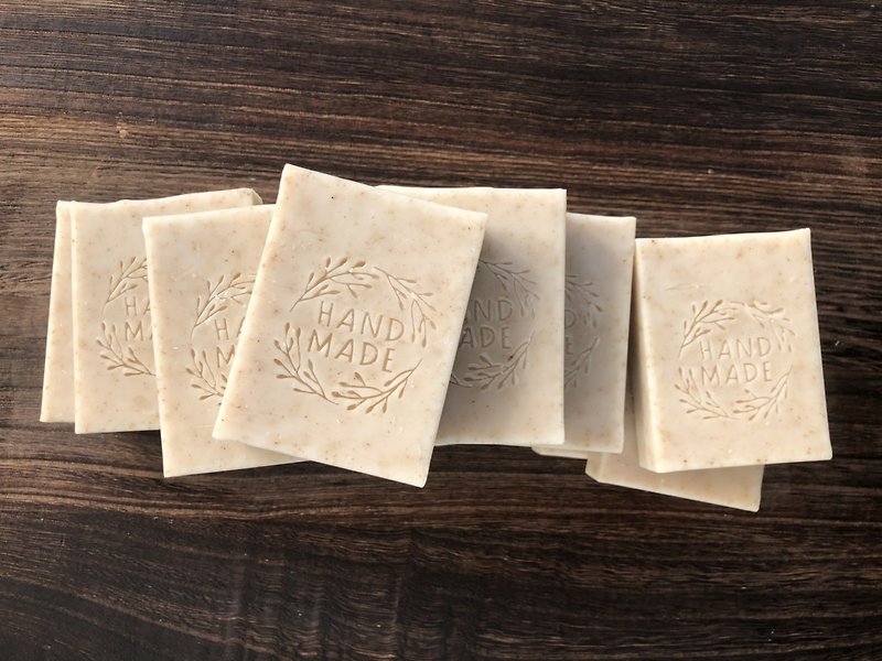 neutral. Chamomile hydrolyzed silk protein handmade soap. - สบู่ - วัสดุอื่นๆ 