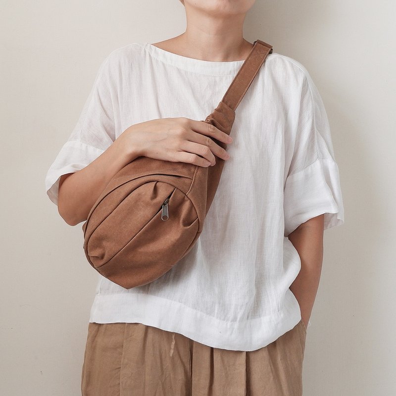 Scorched earth Stone washed small baggage crossbody bag travel small bag - Messenger Bags & Sling Bags - Cotton & Hemp Brown