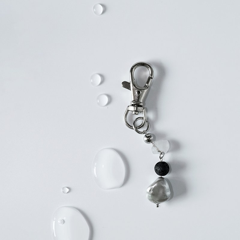 Baroque Pearl Keyring / Keychain (silver) - Keychains - Pearl 