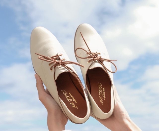 British petty bourgeois girl British derby women s shoes. Ivory Shop lafuns Women s Leather Shoes Pinkoi