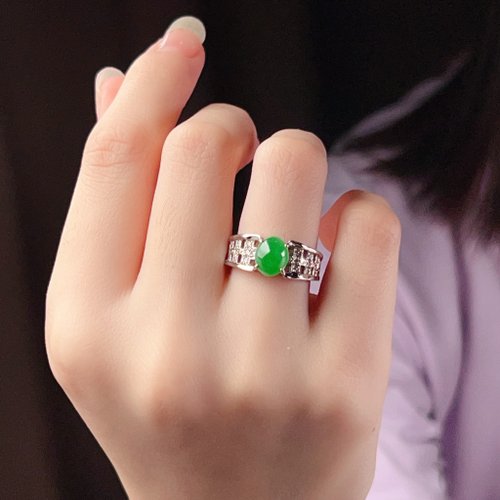 瓔珞珠寶盒 E.L.Jewelry Box 冰種正陽綠翡翠蛋面戒指 PT900白金鑽石 | 天然緬甸玉翡翠A貨