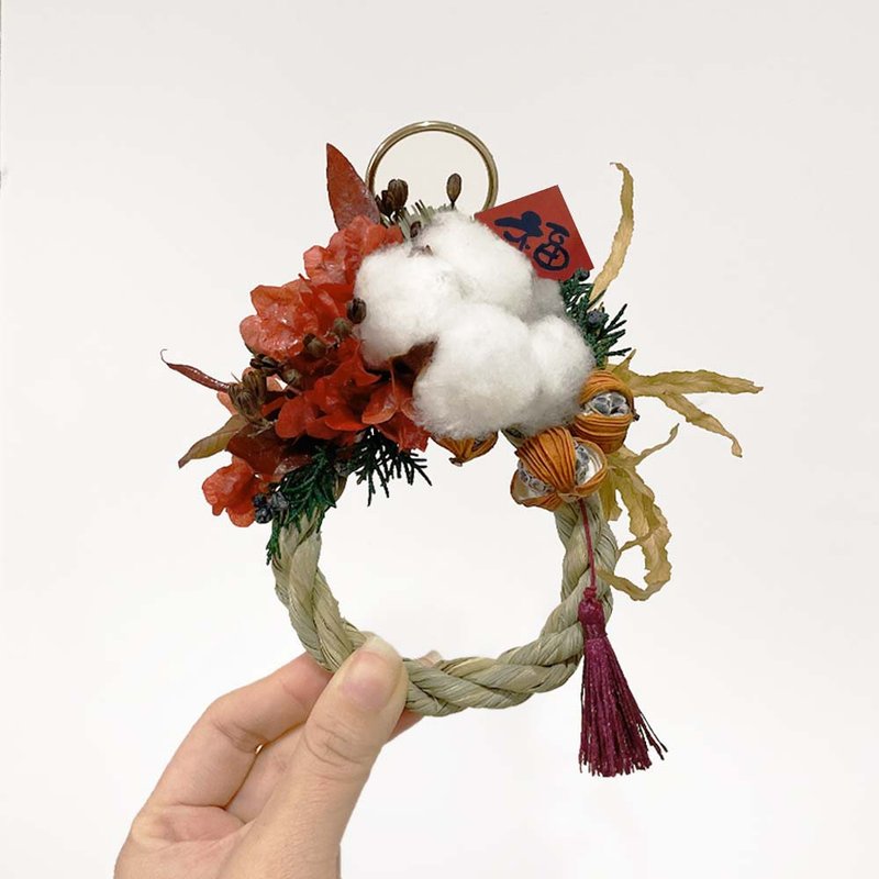 Xiaohongfuzhu with rope | Trumpet - Dried Flowers & Bouquets - Plants & Flowers Red