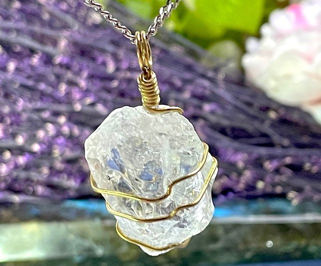 Ascestelite Crystal Necklace  Bronze Braided Unique - Shop OM Orgonite  Necklaces - Pinkoi