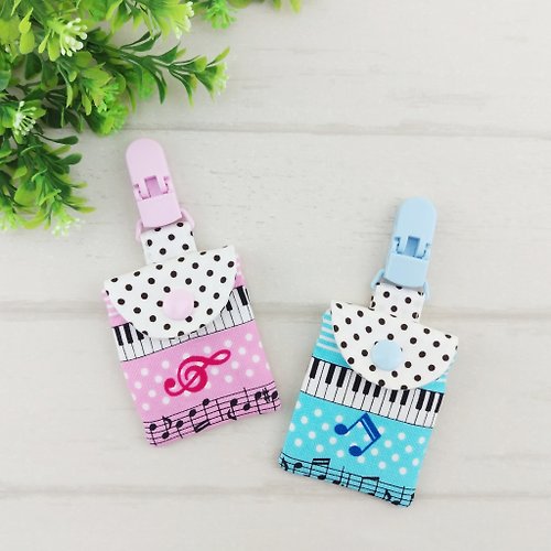 QQ rabbit 手工嬰幼兒精品 彌月禮盒 小小音樂家-2色可選。平安符袋 (可繡名字)