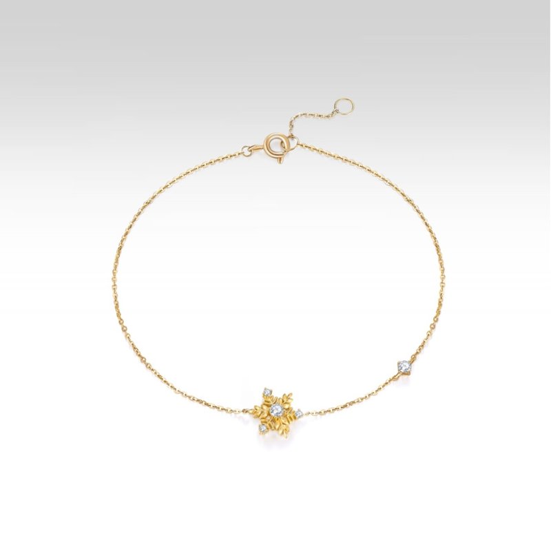 The 18K gold snowflake - shaped bracelet for attracting wealth brings good luck - สร้อยข้อมือ - วัสดุอื่นๆ สีเหลือง