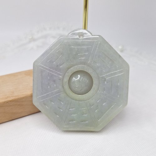 緣圓翡翠 溫潤冰紫色手工雕刻八卦吊墜 |天然緬甸玉A貨翡翠