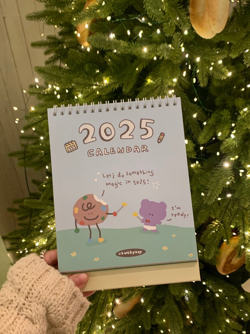 Luckyzoo 2025 illustration desk calendar New Year gift 2025 original calendar cute desktop calendar - ปฏิทิน - กระดาษ 