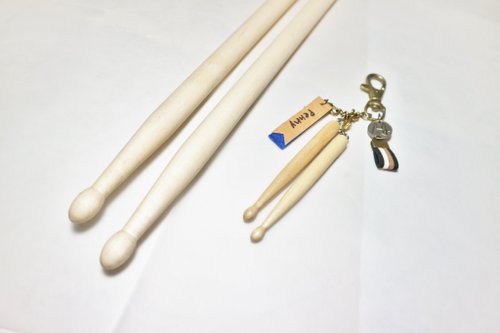 God leading x iaomii taiwan 【鼓棒】mini Drum sticks 質感迷你模型吊飾 包裝配件客製