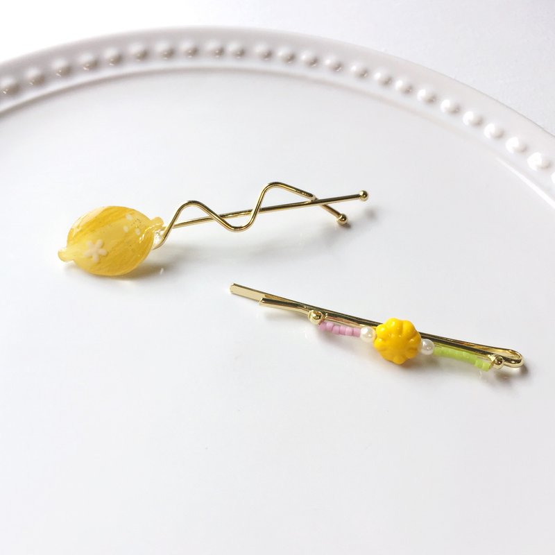 Little Lemon Hairpin - เครื่องประดับผม - เรซิน สีแดง