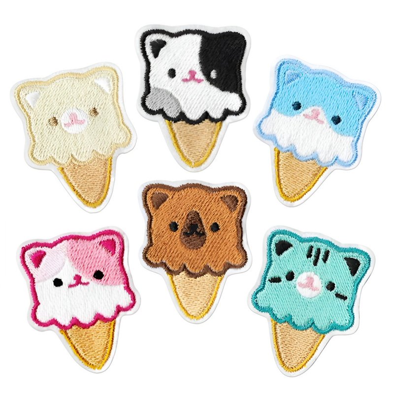 ice cream cat embroidery brooch - 胸針 - 人造皮革 多色