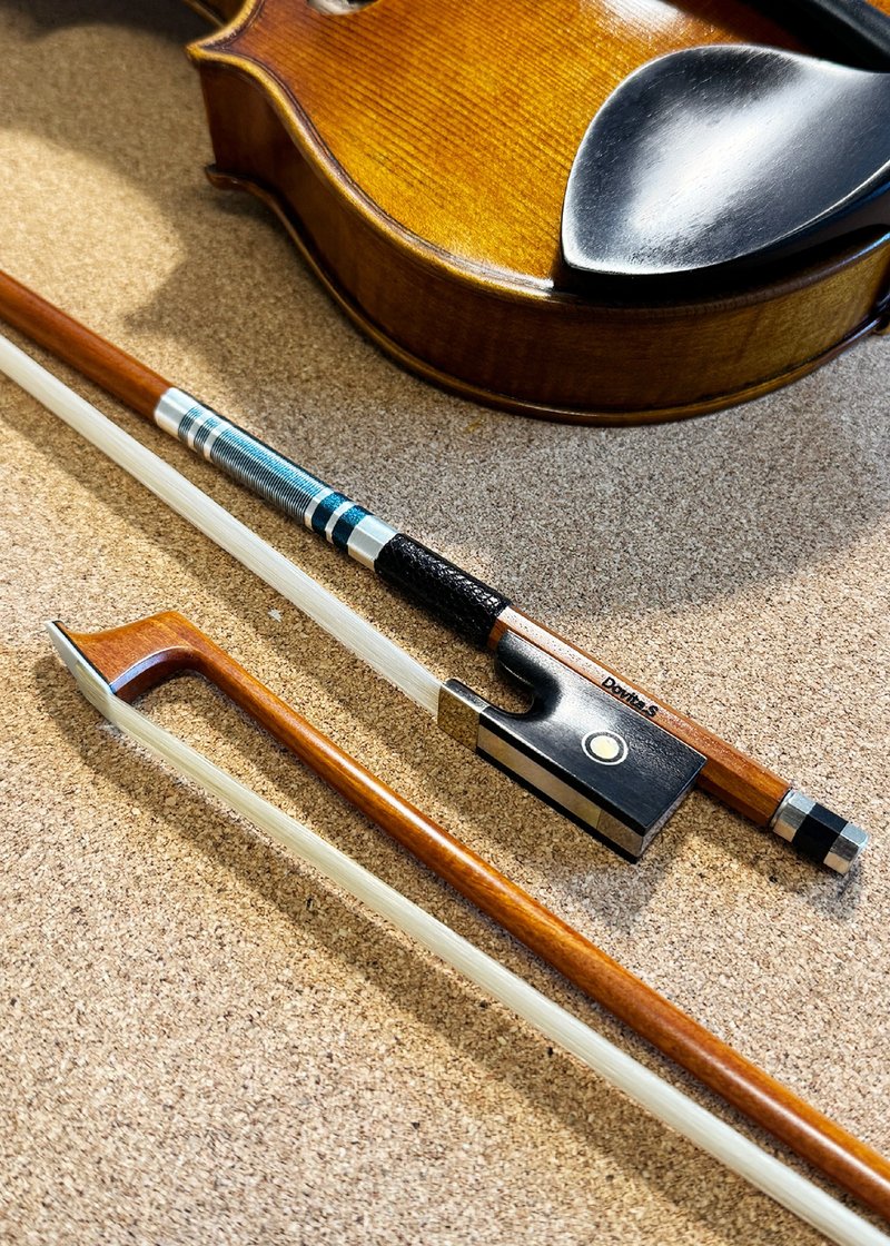 [Violin Bow] Dovita.S VG9500 handmade x imported wood (advanced commonly used model) - Guitars & Music Instruments - Wood 