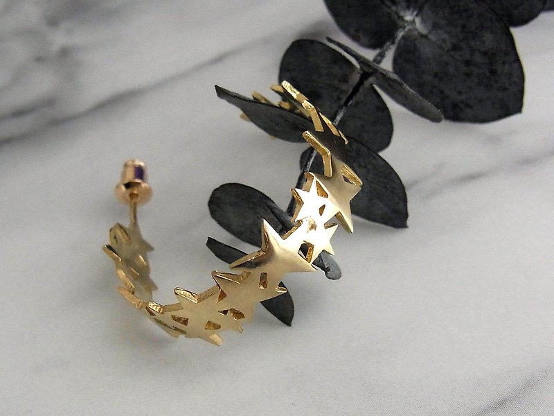 Stardust one ear hoop earrings / brass - Earrings & Clip-ons - Copper & Brass Gold
