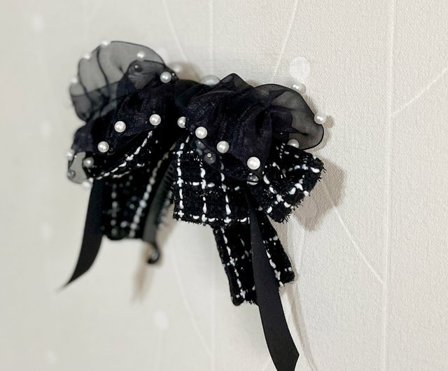 MILK X SODA PEARL SCRUNCHIE BLACK