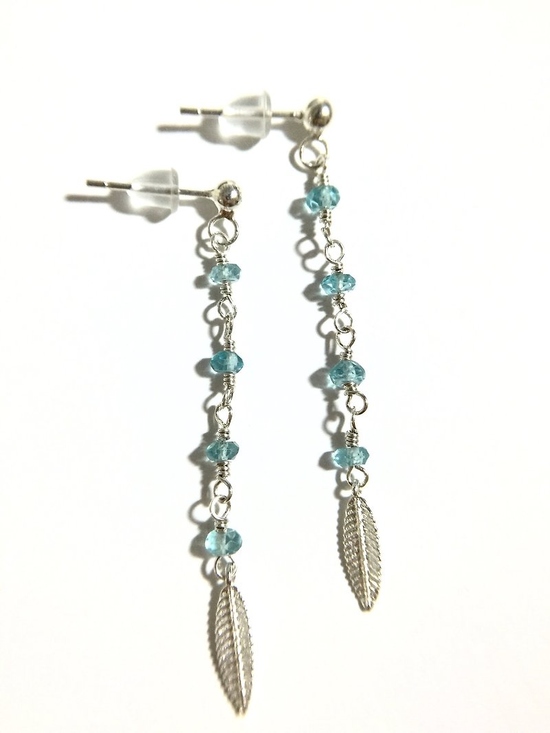Transparent apatite leaves natural stone crystal drop ear needle ear ear to change ear clip - Earrings & Clip-ons - Gemstone Blue
