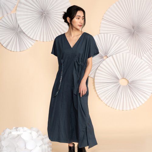 繭裹子（TWINE）台湾フェアトレード 藍染 ワンピース ハンドメイド 繭裹子（TWINE）台湾フェアトレード 藍染 ワンピース