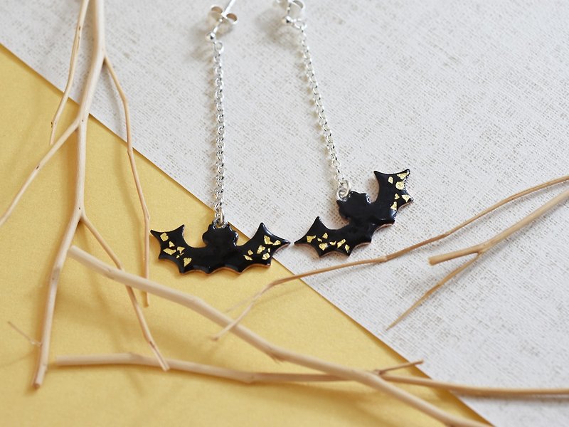 Black Gold Bat (Enamel Earrings Shippo Burning 925 Sterling Silver Halloween)