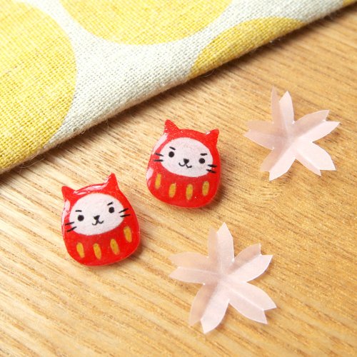 Meow - Japanese style cat earrings