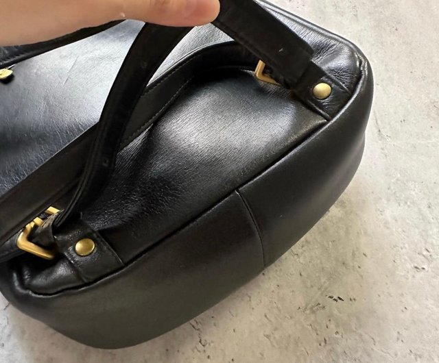 中古美品Valentino Garavani 牛皮背包- 設計館Autrefois Vintage Bags