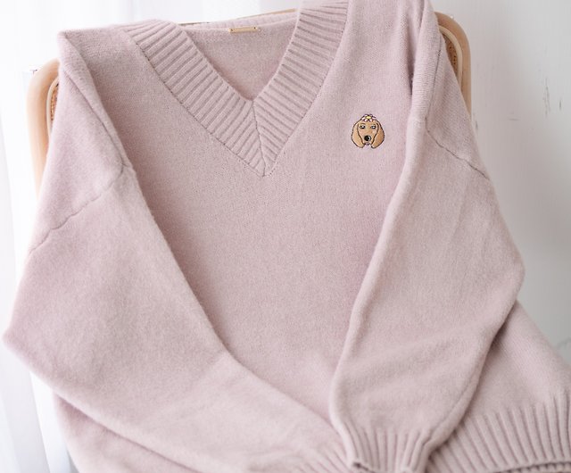 カスタマイズされた刺繍ピンクの柔らかいワックス状のVネックセーター