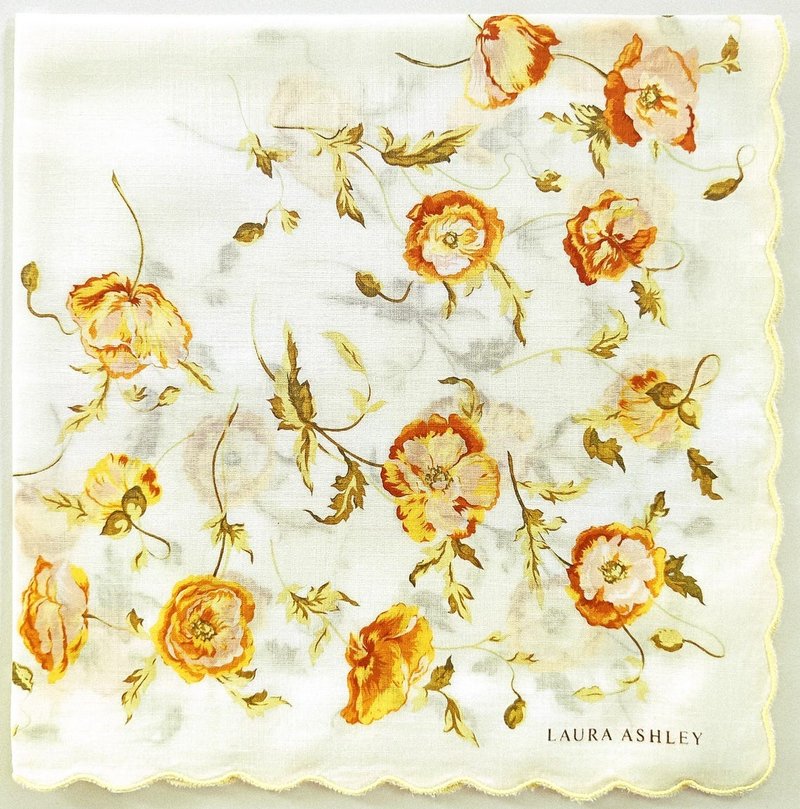 Laura Ashley Vintage Handkerchief Floral Yellow 19.5 x 19 inches - ผ้าเช็ดหน้า - ผ้าฝ้าย/ผ้าลินิน สีเหลือง