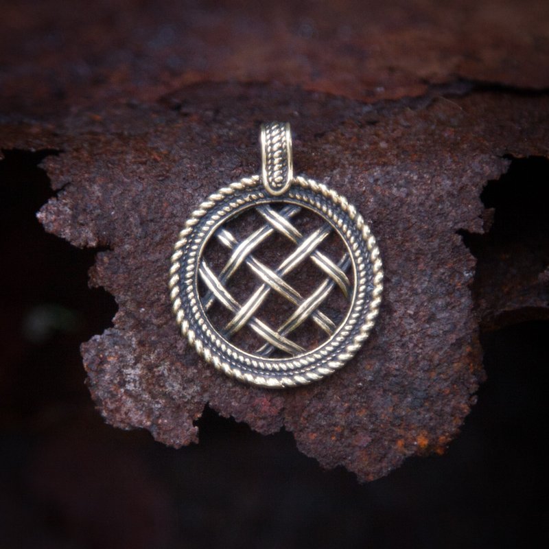 Tiny Sown Field pendant. Slavic amulet necklace. Female mascot. Pagan jewelry - สร้อยคอ - โลหะ สีส้ม