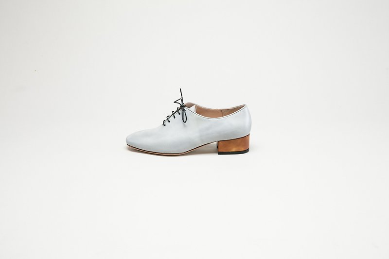 HTHREE オックスフォードヒール / 霧の白 - 革靴 - 革 グレー