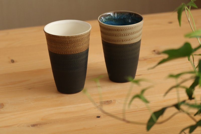 小石原燒自由杯啤酒杯燒酒杯飛鱉花森木釜森山健二 - 杯子 - 陶 黑色