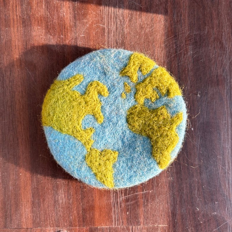 Earth coasters 4 set environmentally friendly coasters ESG coasters wool felt coasters handmade coasters - Coasters - Wool 