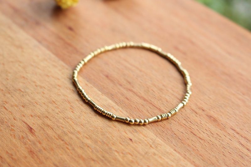 <☞ HAND IN HAND ☜> Brass - Small Change bracelet (0340) - Bracelets - Other Metals Gold