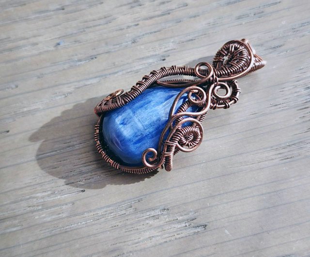 手作りワイヤーターコイズペンダントワイヤートルコ石ペンダント