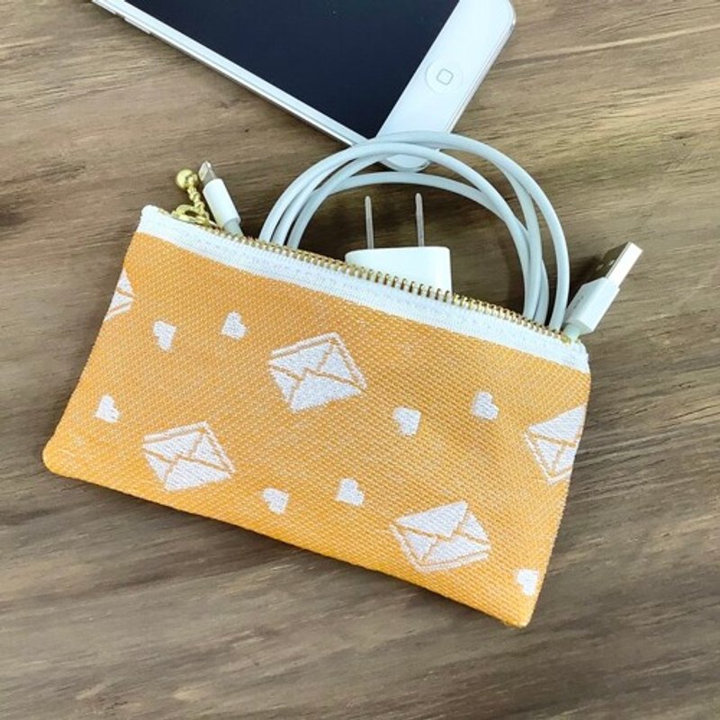 【ラブレター】畳縁　ぺたんこ　ミニポーチ　小銭入れ　カードケース　あんず色　手紙　ハート　アプリコット - 化妝包/收納袋 - 其他材質 橘色