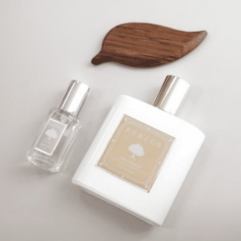 PERFUN Norwegian Fairy Road - Fragrance Moisturizing Essential Body Oil Small Gold Bottle Set Handmade Gift Box - Skincare & Massage Oils - Glass 