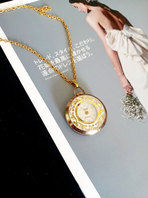 老時光製造所 vintage jewelry LUCERNE 古董描花金紋機械錶 項鍊