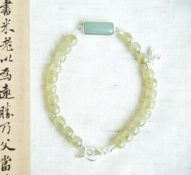 New [Silk and Bamboo] Natural Hetian Jade Powder Green 999 Silver Hand-inlaid Light Sugar Water Grass Flower Bracelet - สร้อยข้อมือ - เงินแท้ สีกากี