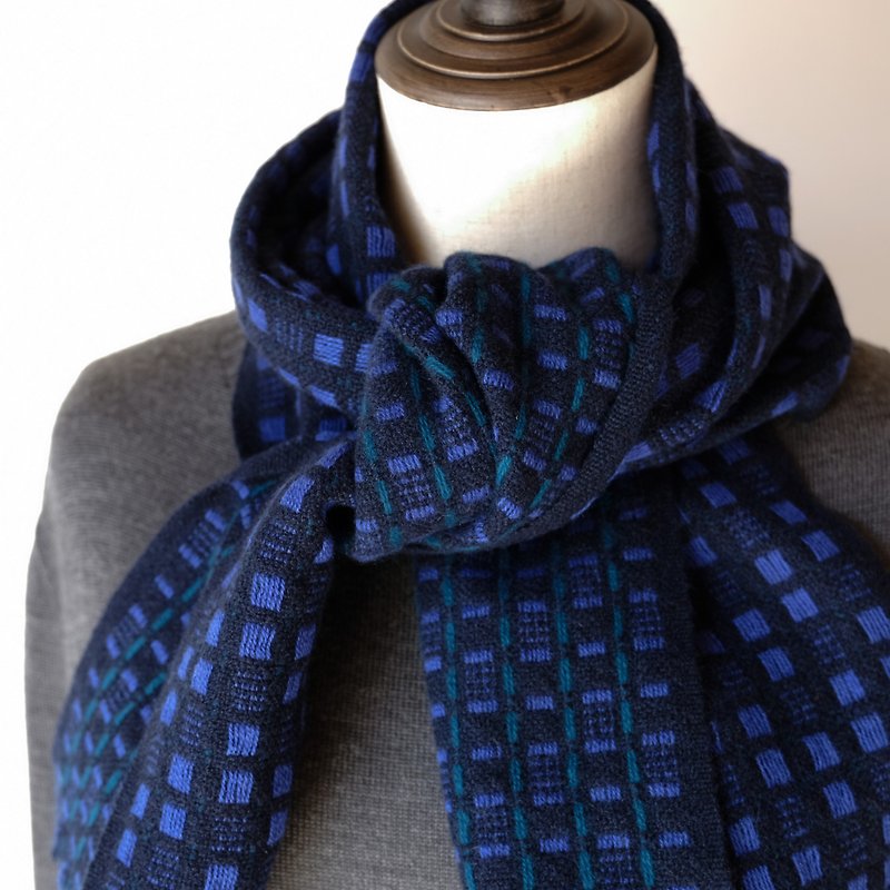 Cashmere 100% hand-woven cashmere stole [Reika 06] - Knit Scarves & Wraps - Other Materials Blue