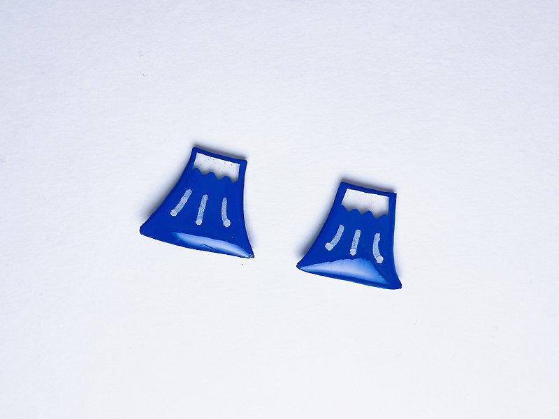 手繪富士山 貼耳耳釘 - 耳環/耳夾 - 樹脂 藍色