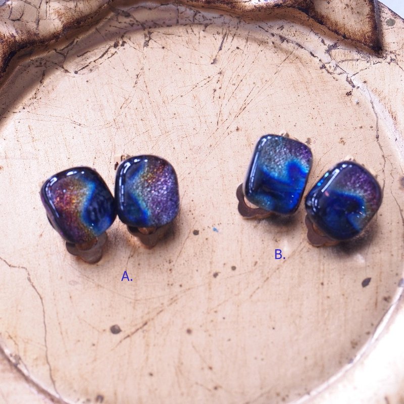 Handmade jewelry kiln glass earrings Clip-On Dichroic fused glass earrings - ต่างหู - กระจกลาย หลากหลายสี