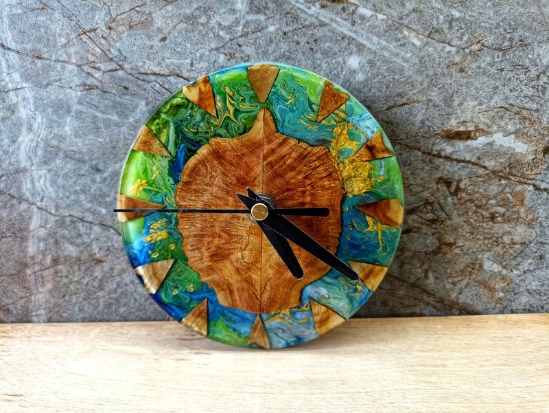 鐘 手 工藝品 生日禮物 居家裝飾 Wall clock wood and resin / Wall decor - 時鐘/鬧鐘 - 木頭 綠色