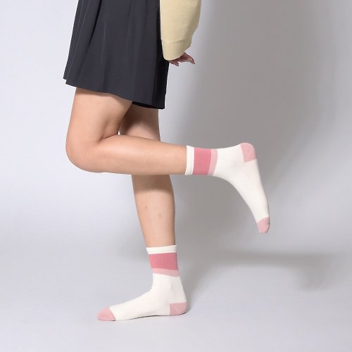 VOLA維菈文創 百搭翻玩色彩 台灣製 經典 色塊 穿搭襪 中筒襪 長襪 女襪 粉色
