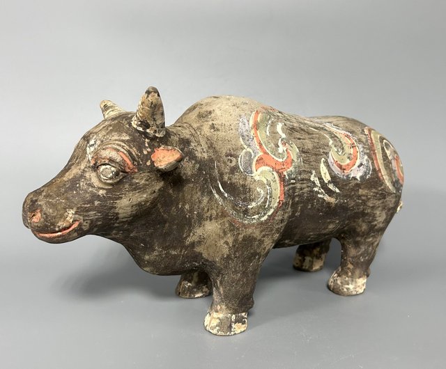 漢黒陶牛置物 - ショップ コレクター 置物 - Pinkoi