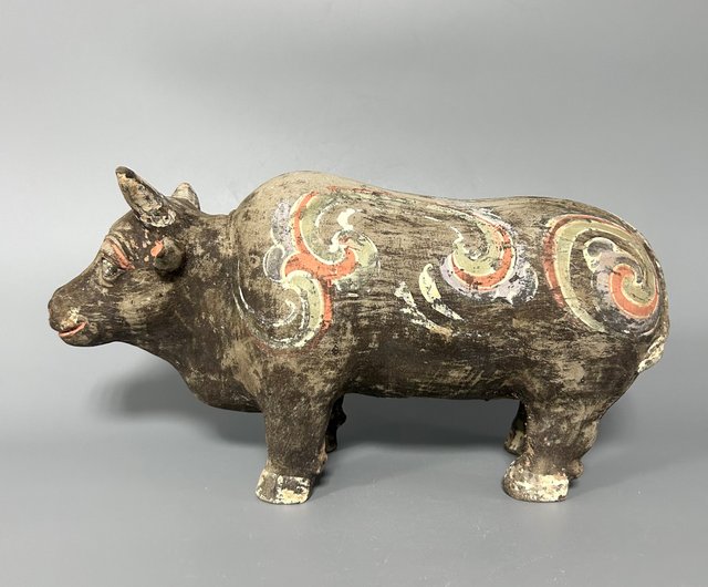 漢黒陶牛置物 - ショップ コレクター 置物 - Pinkoi