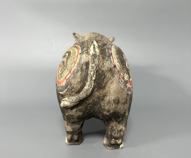 漢黒陶牛置物 - ショップ コレクター 置物 - Pinkoi