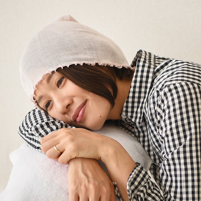 MADE IN JAPAN | 100% Silk Night Cap | Women's Sleeping Cap | Cute Chemo Hat - หมวก - ผ้าไหม สึชมพู